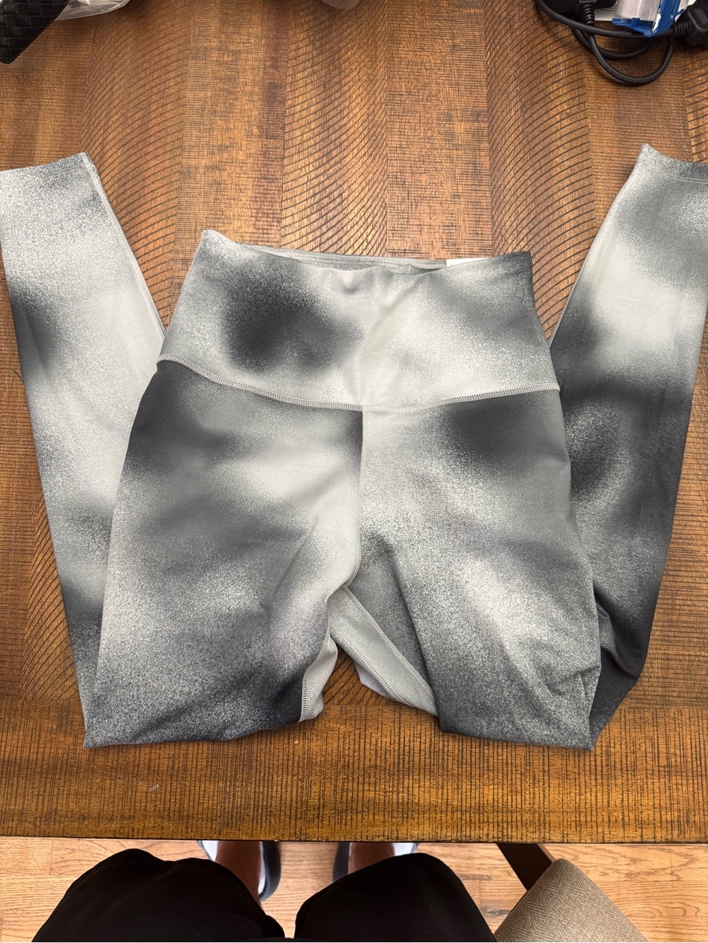 Nike Girls Silver and Gray Ombre Performance Leggings